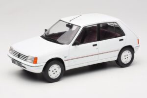 Peugeot 205 Blanc MCG 1:18 MCG18493 Métal Moulé