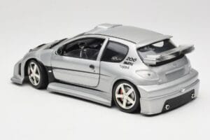 Peugeot 206 MTK Argent Solido 1:18 1817 Métal Moulé — image 7 sur 8