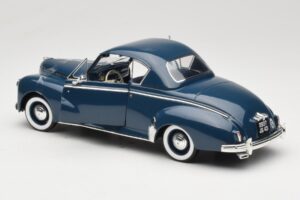 Peugeot 302 Coupé Bleu Solido 1:18 8168 Métal Moulé — image 5 sur 8