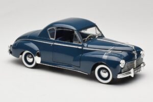 Peugeot 302 Coupé Bleu Solido 1:18 8168 Métal Moulé — image 6 sur 8