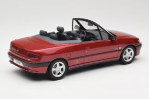Peugeot 306 Cabriolet Rouge Otto 1:18 OT042 Résine — image 2 sur 6