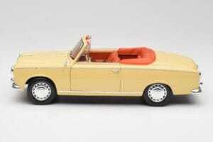 Peugeot 403 Cabriolet Jaune Sable Solido 1:18 8165 Métal Moulé — image 4 sur 8