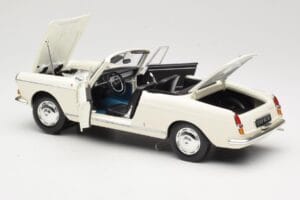 Peugeot 404 Cabriolet Blanc Norev 1:18 184746 Métal Moulé — image 5 sur 8