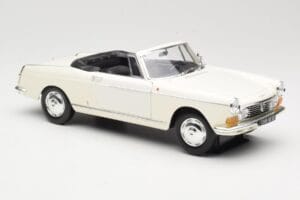 Peugeot 404 Cabriolet Blanc Norev 1:18 184746 Métal Moulé — image 6 sur 8