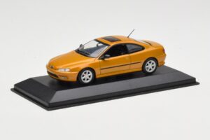 Peugeot 406 Coupé Or Métallique Minichamps 1:43 430112628 Métal Moulé — image 2 sur 4