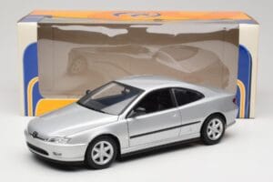 Peugeot 406 Coupé Argent Gate 1:18 01024 Métal Moulé — image 8 sur 8