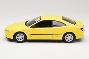 Peugeot 406 Coupé Jaune Gate 1:18 01022 Métal Moulé — image 4 sur 8