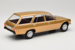 Peugeot 504 Break Bronze MCG 1:18 MCG18212 Métal Moulé — image 2 sur 6