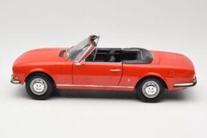 Peugeot 504 Cabriolet Rouge Norev 1:18 184754 Métal Moulé — image 4 sur 8
