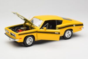 Plymouth Barracuda Jaune Road Legends 1:18 92178 Métal Moulé — image 2 sur 8