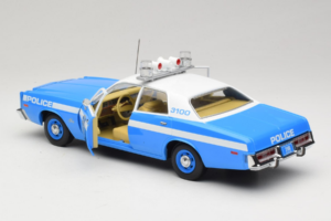 Plymouth Fury Police Pursuit New York Police Department GreenLight 1:18 19043 Métal Moulé — image 5 sur 8
