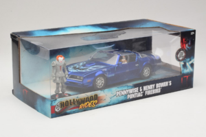 Pontiac Firebird Pennywise With Figure Jada 1:24 31118 Métal Moulé — image 2 sur 3
