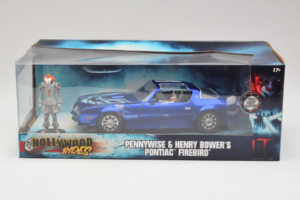Pontiac Firebird Pennywise With Figure Jada 1:24 31118 Métal Moulé