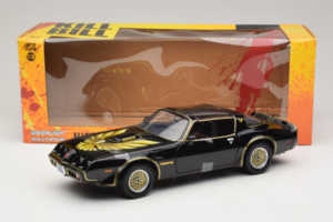 Pontiac Firebird Trans Am Kill Bill Movie Greenlight 1:18 12951 Métal Moulé — image 6 sur 6
