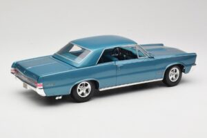 Pontiac GTO Hurst Edition Bleu Maisto 1:18 531885 Métal Moulé — image 3 sur 8