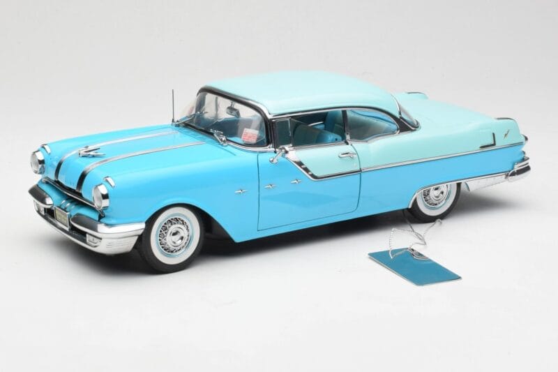 Pontiac Star Chief Bleu Sun Star 1:18 5041 Métal Moulé