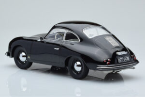 Porsche 356 Noir Norev 1:18 187451 Métal Moulé — image 5 sur 6
