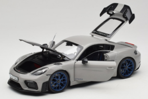 Porsche 718 Cayman 982 GT4 RS Weissach Package Chalk Norev 1:18 187253 Métal Moulé — image 3 sur 8