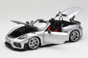 Porsche 718 Spyder RS Weissach Pack GT-Silver Metallic Norev 1:18 187270 Métal Moulé — image 2 sur 8