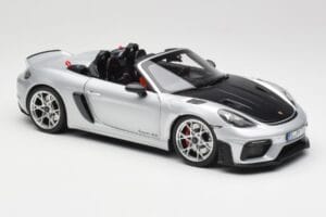 Porsche 718 Spyder RS Weissach Pack GT-Silver Metallic Norev 1:18 187270 Métal Moulé — image 6 sur 8