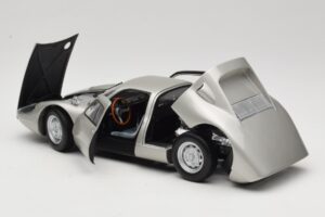 Porsche 904 GTS Argent Minichamps 1:18 180067722 Métal Moulé — image 5 sur 8