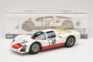 Porsche 906 K #37 V. Elford / B. Pon Porsche System 24 Hours of Le Mans 1967 Minichamps 1:18 100676137 Métal Moulé — image 8 sur 8