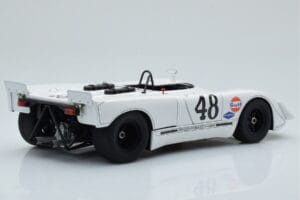 Porsche 908/02 #48 S. McQueen / P. Revson 12 Hours of Sebring 2nd Place Post Race Version 1970 AUTOart 1:18 87072 Métal Moulé — image 3 sur 8