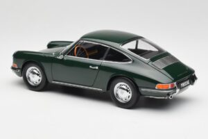 Porsche 911 901 Irish Vert Kyosho 1:18 08969G Métal Moulé — image 7 sur 8