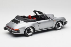 Porsche 911 930 Carrera 3.2 Cabriolet Gris Métallisé Minichamps 1:18 100063034 Métal Moulé — image 3 sur 8