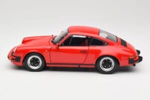 Porsche 911 930 Carrera 3.2 Guards Red Minichamps 1:18 100063021 Métal Moulé — image 4 sur 8