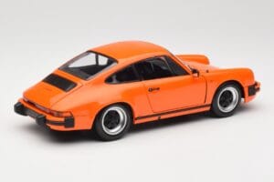 Porsche 911 930 Carrera 3.2 Signal Orange Minichamps 1:18 100063025 Métal Moulé — image 3 sur 8