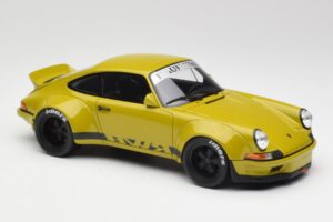 Porsche 911 930 RWB Classic Kaki GT Spirit 1:18 GT120 Résine — image 4 sur 6