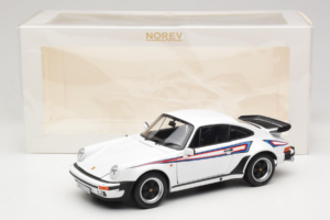Porsche 911 930 Turbo 3.3 Blanc Norev 1:18 187668 Métal Moulé — image 8 sur 8