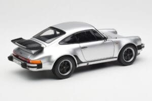 Porsche 911 930 Turbo 3.3 Argent Norev 1:18 187574 Métal Moulé — image 3 sur 8