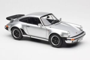 Porsche 911 930 Turbo 3.3 Argent Norev 1:18 187574 Métal Moulé — image 6 sur 8