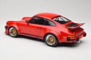 Porsche 911 934 RSR Rouge 1976 Minichamps 1:12 125766400 Métal Moulé — image 5 sur 6