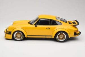 Porsche 911 934 RSR Jaune 1976 Minichamps 1:12 125766401 Métal Moulé — image 3 sur 6
