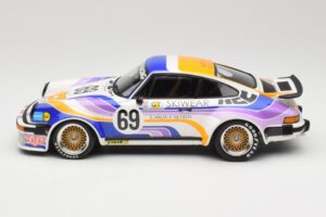 Porsche 911 934 Schiller Racing Team #69 R. Haldi / H. Vetsch 24 Hours of Le Mans 1976 Minichamps 1:18 155766469 Métal Moulé — image 3 sur 6