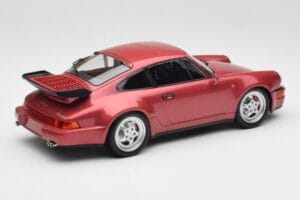 Porsche 911 964 Turbo Rouge Minichamps 1:18 155069102 Métal Moulé — image 2 sur 6