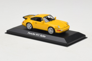 Porsche 911 964 Turbo Jaune MaxiChamps 1:43 940069104 Métal Moulé — image 3 sur 4