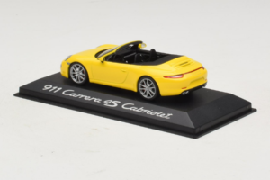 Porsche 911 991 Carrera 4S Cabriolet Jaune Minichamps 1:43 WAP0201120C Métal Moulé — image 3 sur 5