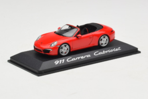 Porsche 911 991 Carrera Cabriolet Rouge Minichamps 1:43 WAP0200120C Métal Moulé — image 2 sur 4