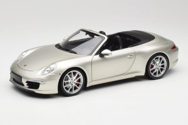 Porsche 911 991 Carrera S Cabriolet GT Argent Métallisé Minichamps 1:18 100061030 Métal Moulé
