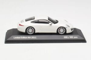 Porsche 911 991 Carrera S Blanc IAA Frankfurt 2011 Minichamps 1:43 WAX20100090 Métal Moulé — image 3 sur 5