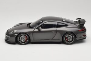 Porsche 911 991 GT3 Grey Metallic Minichamps 1:18 110062720 Métal Moulé — image 4 sur 8