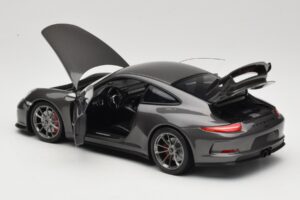 Porsche 911 991 GT3 Grey Metallic Minichamps 1:18 110062720 Métal Moulé — image 5 sur 8