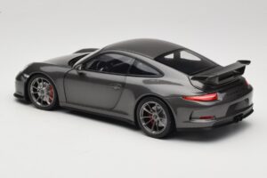 Porsche 911 991 GT3 Grey Metallic Minichamps 1:18 110062720 Métal Moulé — image 7 sur 8