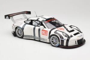 Porsche 911 991 GT3 R #911 2015 Minichamps 1:18 155156000 Métal Moulé — image 4 sur 6