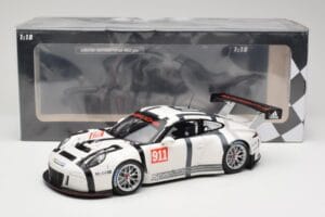 Porsche 911 991 GT3 R #911 2015 Minichamps 1:18 155156000 Métal Moulé — image 6 sur 6