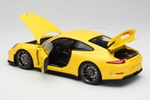 Porsche 911 991 GT3 Racing Jaune & Jantes Argent Minichamps 1:18 110062722 Métal Moulé — image 5 sur 8